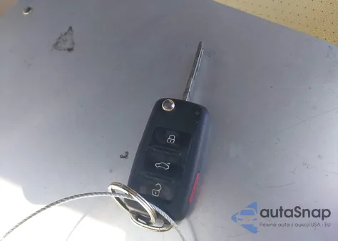 2010 Volkswagen Eos Komfort z USA, uszkodzony, nr VIN WVWBA7AH2AV018698